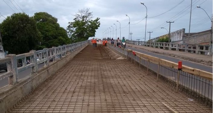 Obras da Ponte Simplício Dias