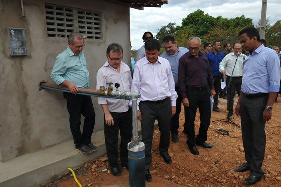 Governador inaugura sistema de abastecimento d’água em Nazaré do Piauí