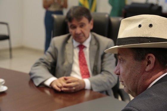 Audiência com o corregedor geral da Justiça do Estado, Desembargador Hilo de Almeida de Sousa
