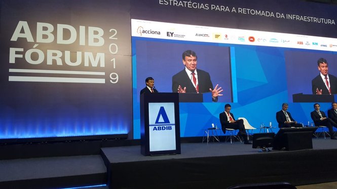 Fórum da Associação Brasileira da In­fraestrutura