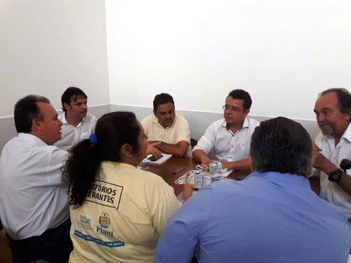 Reunião para tratar de ações para preservar Barragem do Bezerro