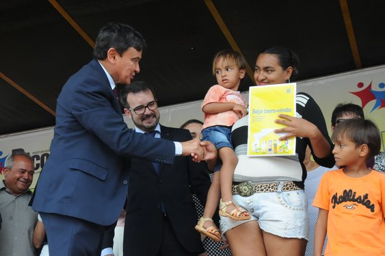 Governador Wellington Dias cumpre agenda em Picos (20.12)