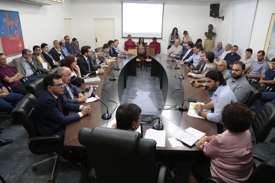 Reunião com o Presidente da APROSOJA, Alzir Pimentel,