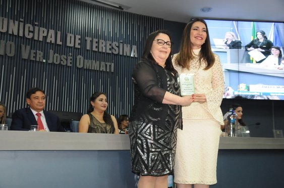 Entrega do Prêmio Mulher de Destaque 2018