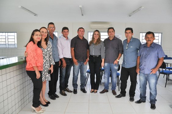 Governo entrega ampliação de escola em Aroeira do Itaim