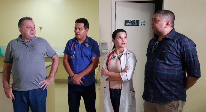 Secretário de Saúde visita hospital de Floriano e anuncia investimentos