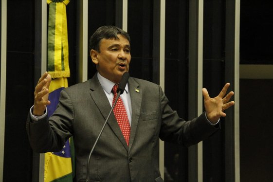 Agenda do governador em Brasília - Dia do Piauí, embaixada da Itália e bancada petista