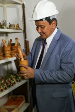 Visita as obras de Reforma ao Centro de Artesanato "Mestre Dezinho"