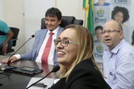 Reunião com o Consultor Olavo Noleto.