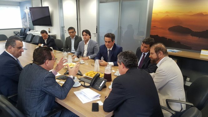 Governador discute projeto que inclui Teresina e Serra da Capivara na Roda das Emoções