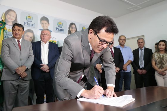 Solenidade de Assinatura do Termo de Cooperação entre SASC e Equatorial Piauí para Acesso a Tarifa S